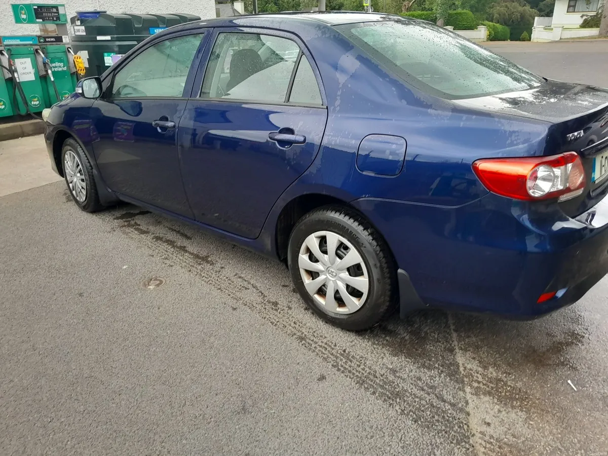 2011 Toyota Corolla 1,3  nct  05/27 tax 12/26 - Image 5