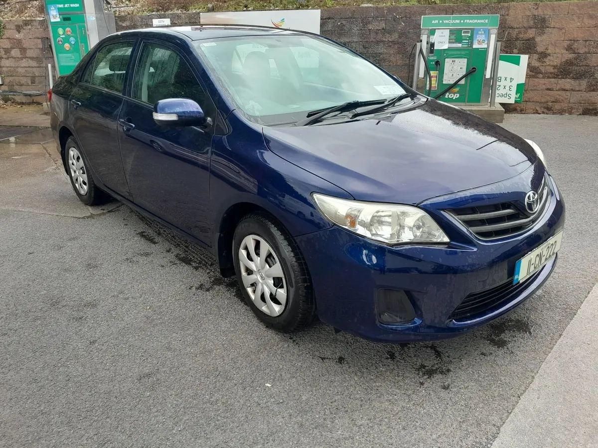 2011 Toyota Corolla 1,3  nct  05/27 tax 12/26 - Image 1