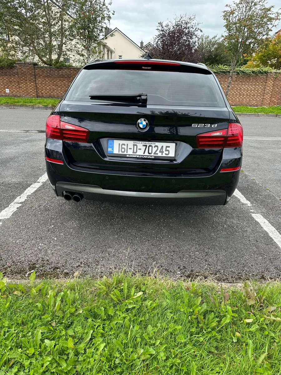 BMW 5 Series M Sport Touring - Image 3