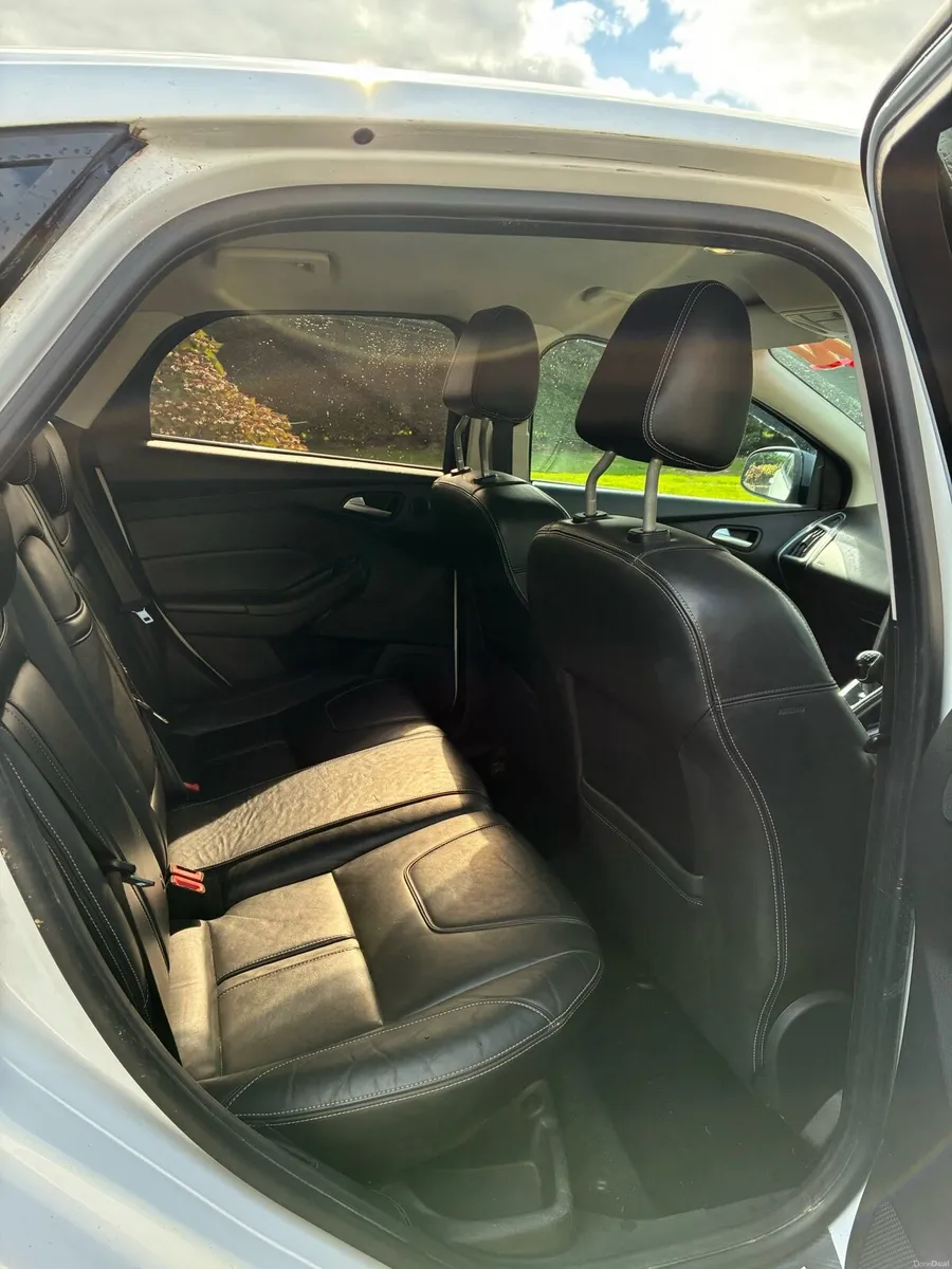 Ford focus titanium 1.6 - Image 5