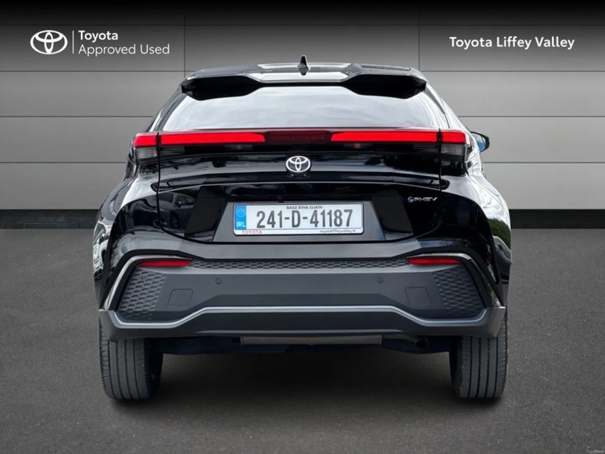 Toyota C-HR C-HR PHEV PREMIERE EDITION - Image 4