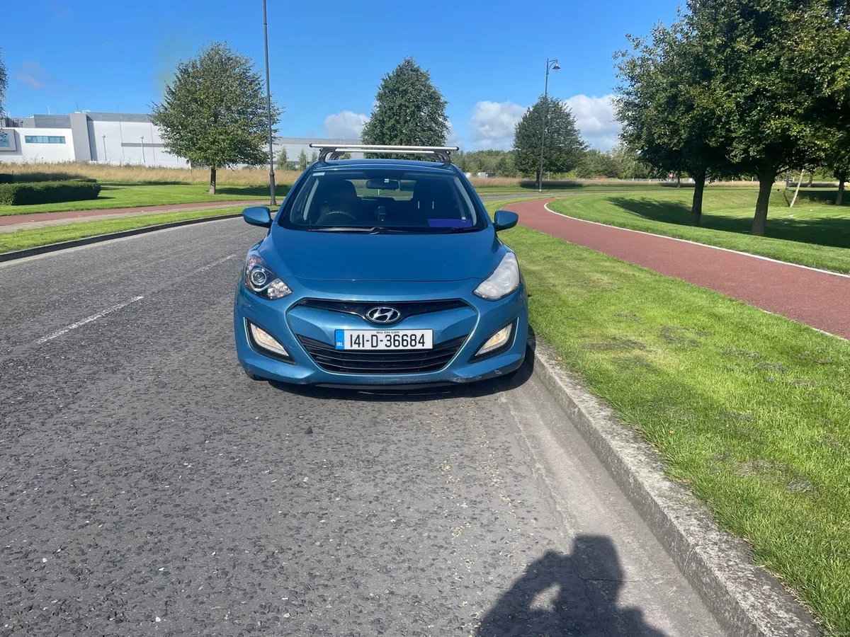HYUNDAI I30 1.4 FRESH NCT 9/27 TAX 1/27 - Image 3