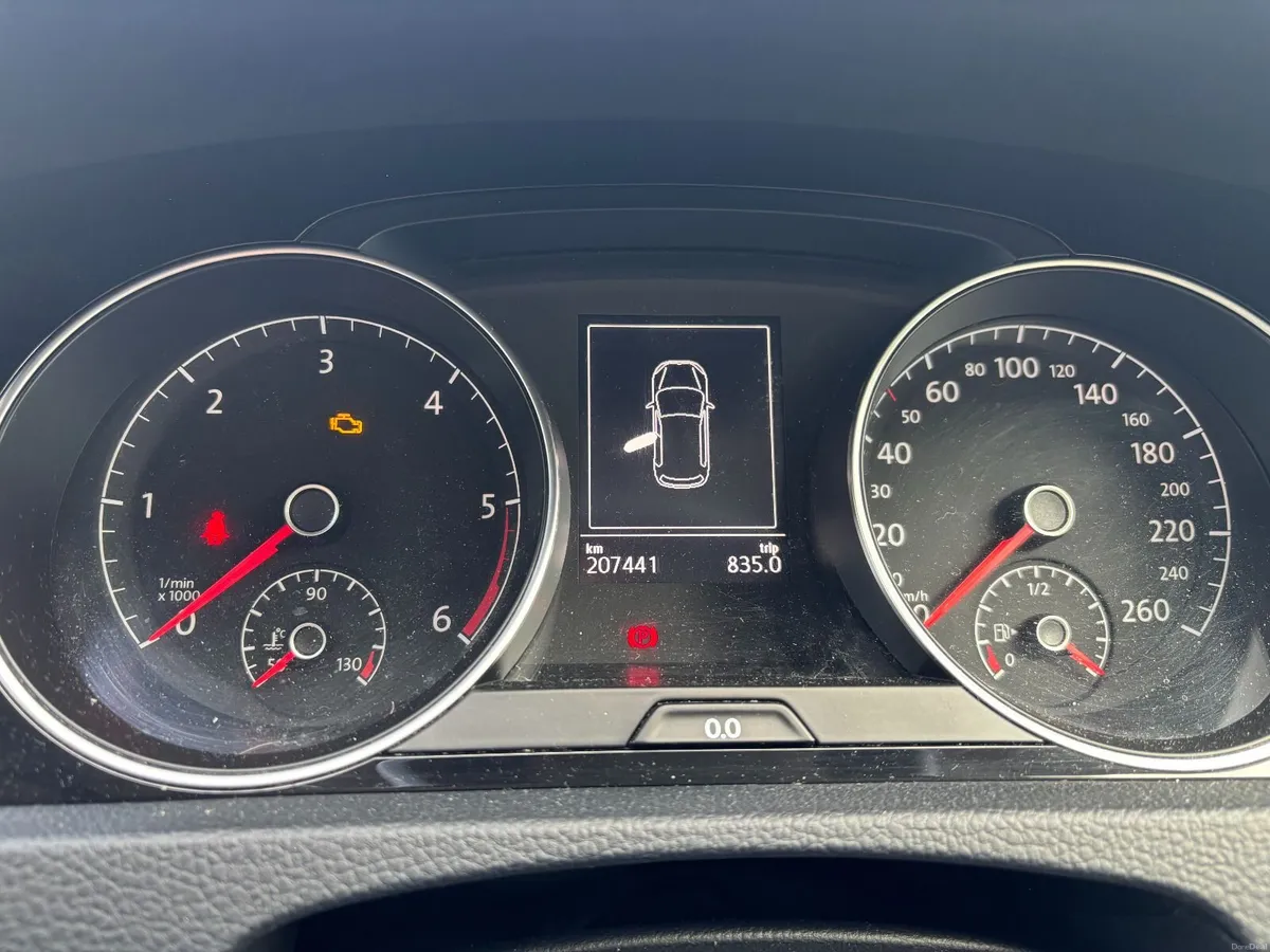 Volkswagen Golf 2013 - Image 2