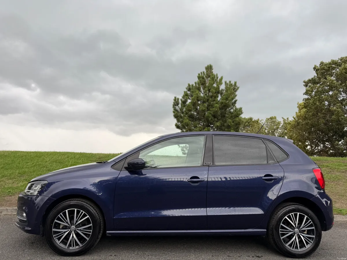 2016 VW POLO 1.2 TSI ALL STAR - Image 4