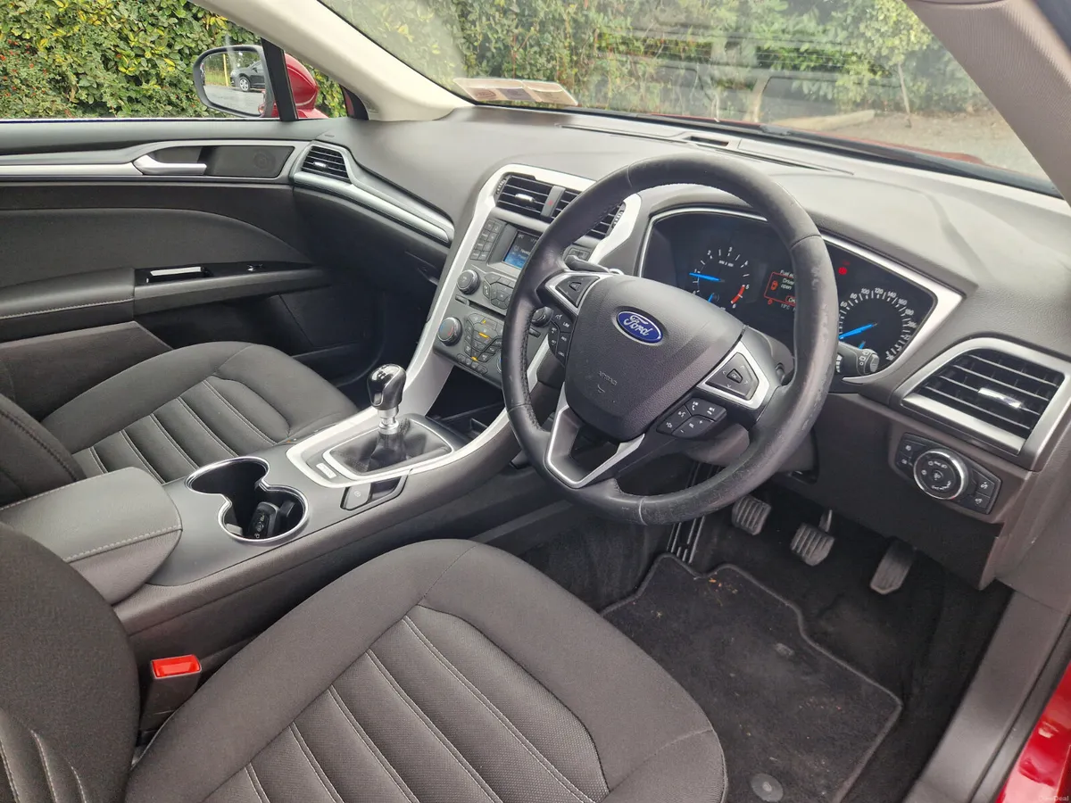 Ford Mondeo 1.5 ZETEC 2018 - Image 6
