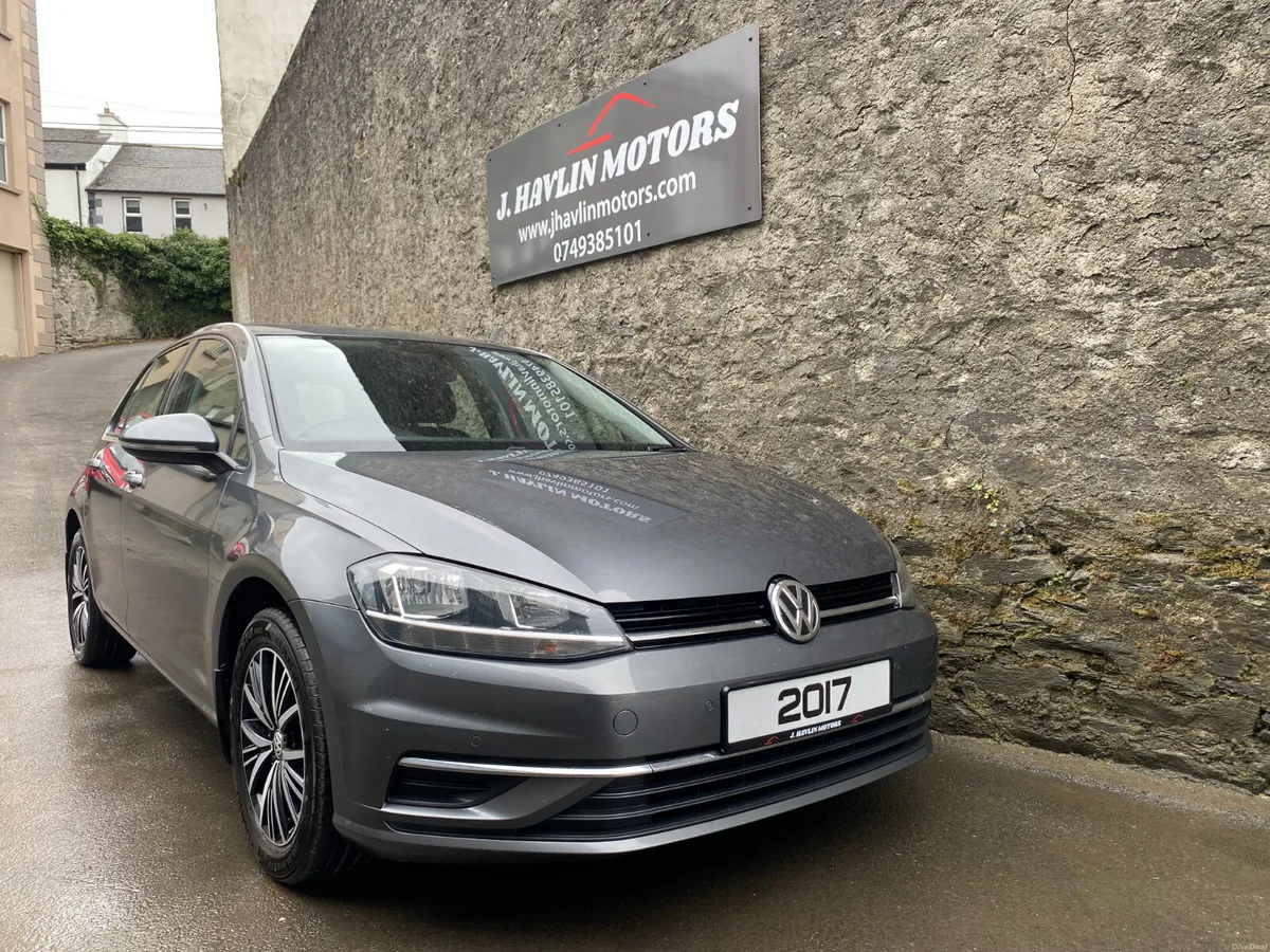 June 2017 Volkswagen Golf 1.6 TDi SE Nav 115 - Image 2