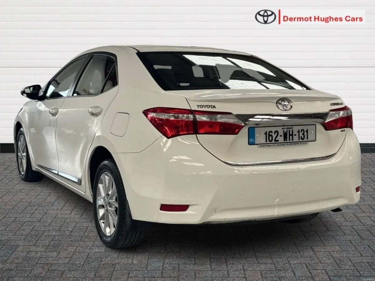 Toyota Corolla COROLLA 1.4 D-4D LUNA - Image 2