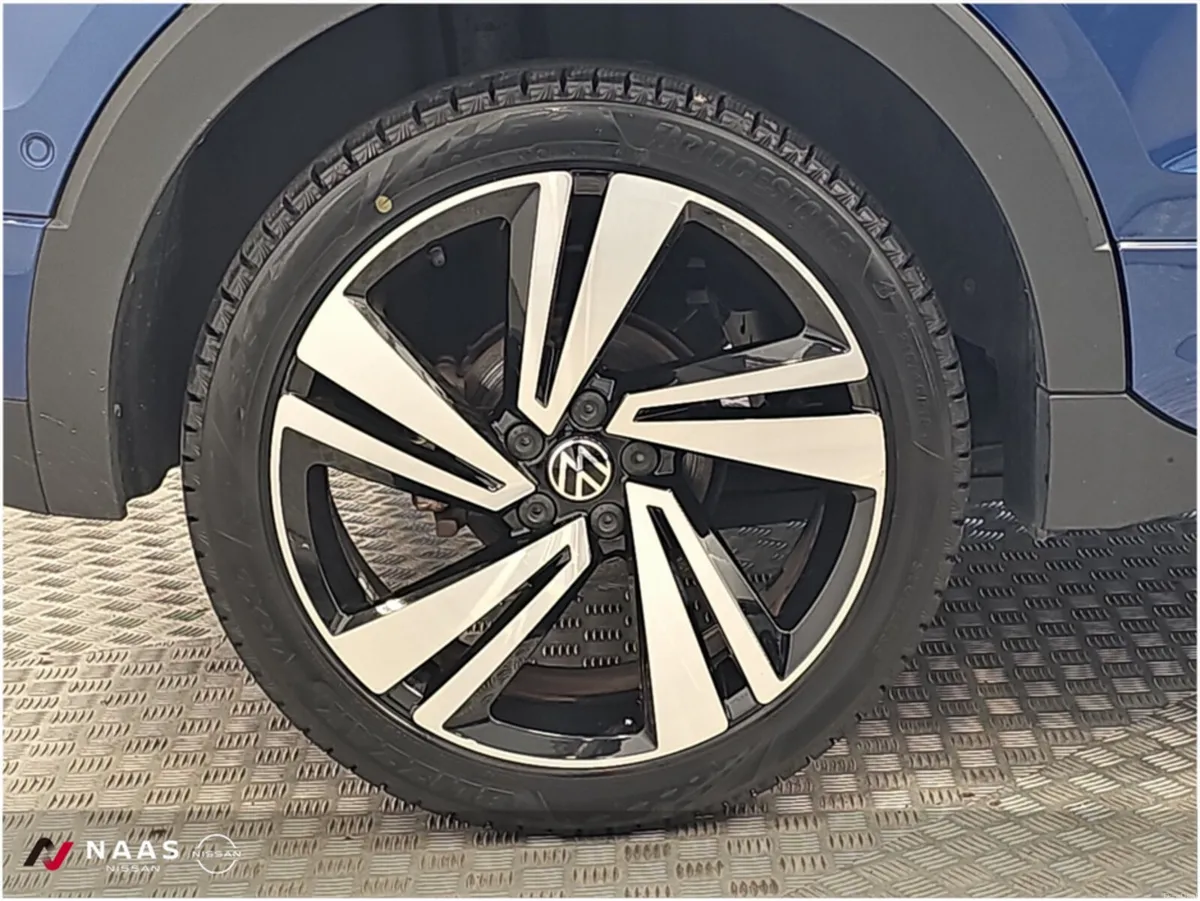 Volkswagen T-Cross TSI R-LINE - Image 6