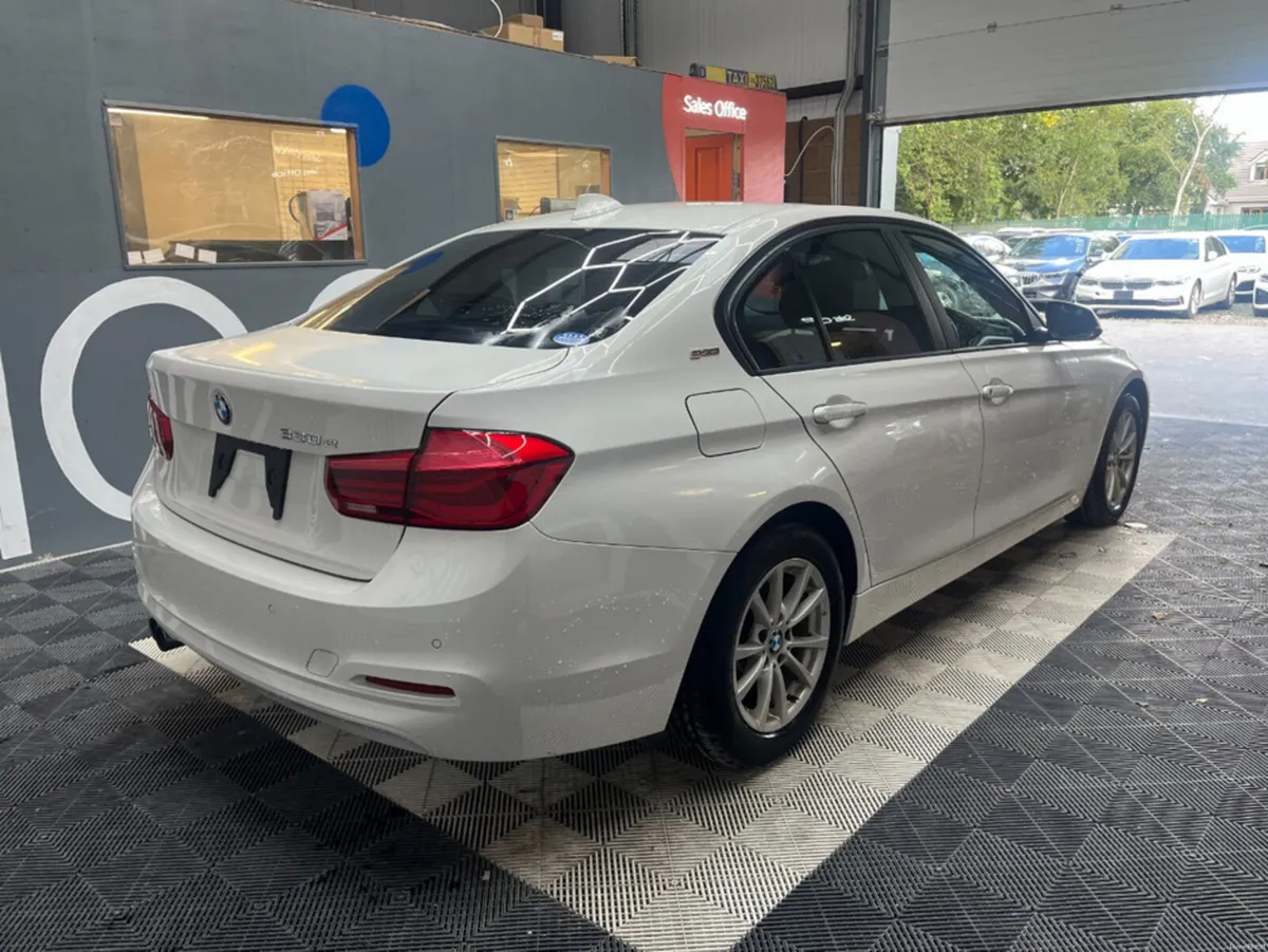 BMW 3-Series 2016 BMW 3 330E 2.0 AUTOMATIC / CRUIS - Image 3