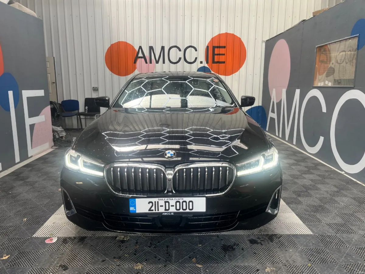 BMW 5-Series 2021 BMW 5 530E 2.0 AUTOMATIC / CRUIS - Image 2