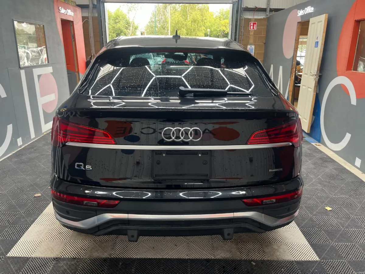 Audi Q5 2023 AUDI Q5 4wd 40TDI QUATTRO S LINE  2.0 - Image 4