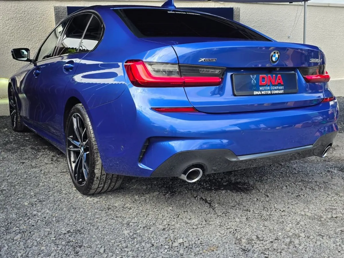BMW 3-Series 320D - MSPORT - LOW KMS - Image 5