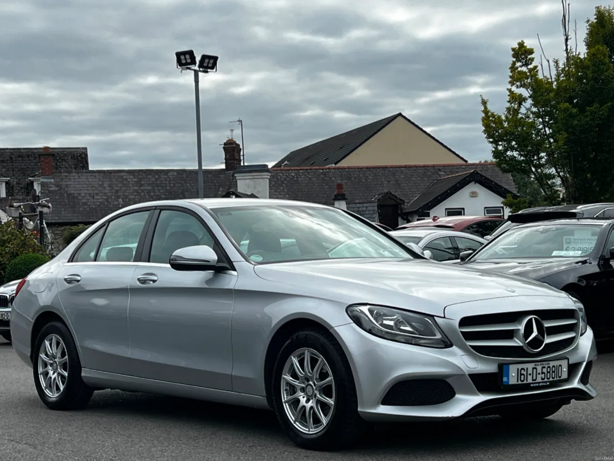 Mercedes-Benz C-Class C220 D SE *LOW MKS* - Image 3