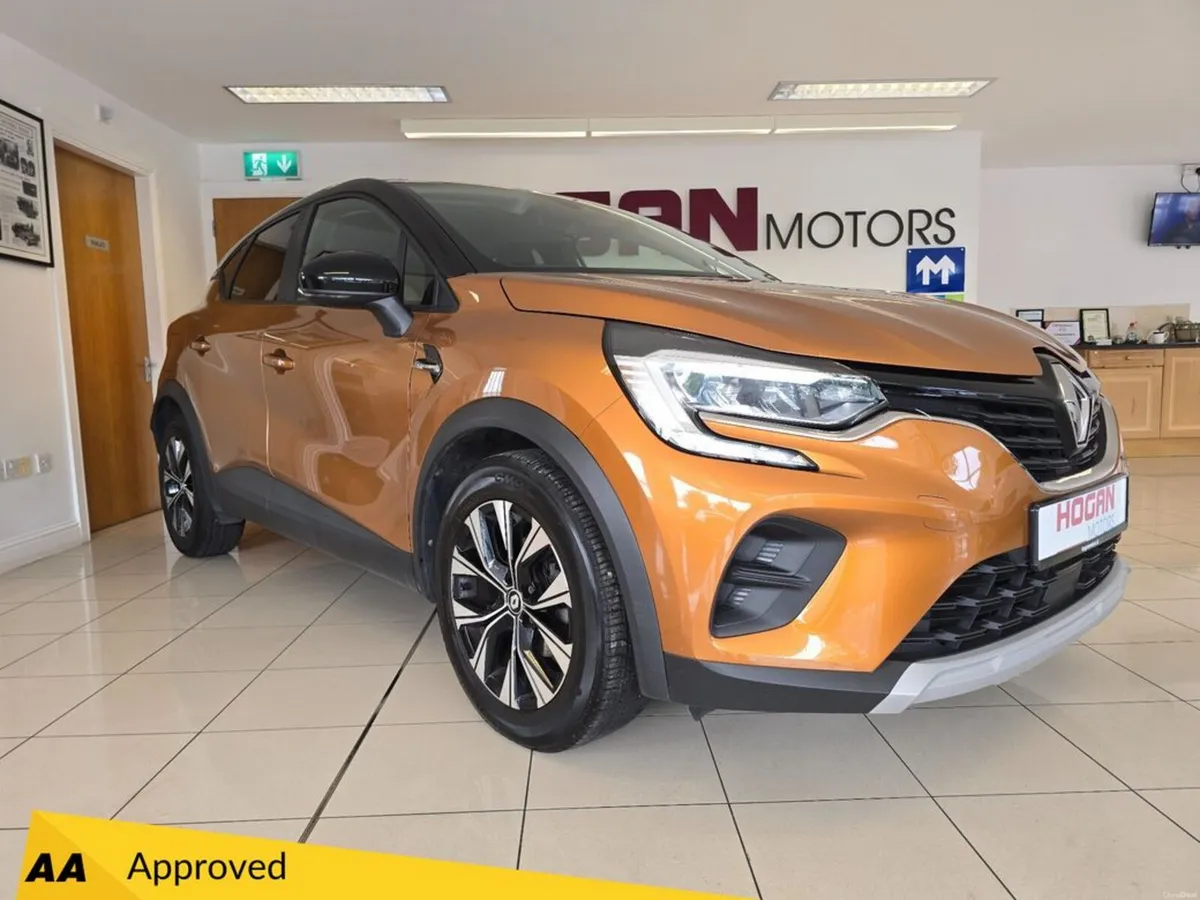 Renault Captur Limited Petrol * Best Spec * - Image 1