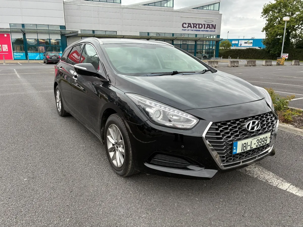 Hyundai i40 2018 NCT03/28 - Image 2