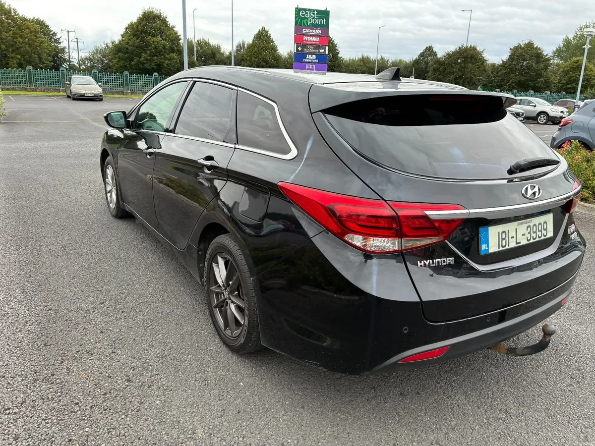 Hyundai i40 2018 NCT03/28 - Image 5