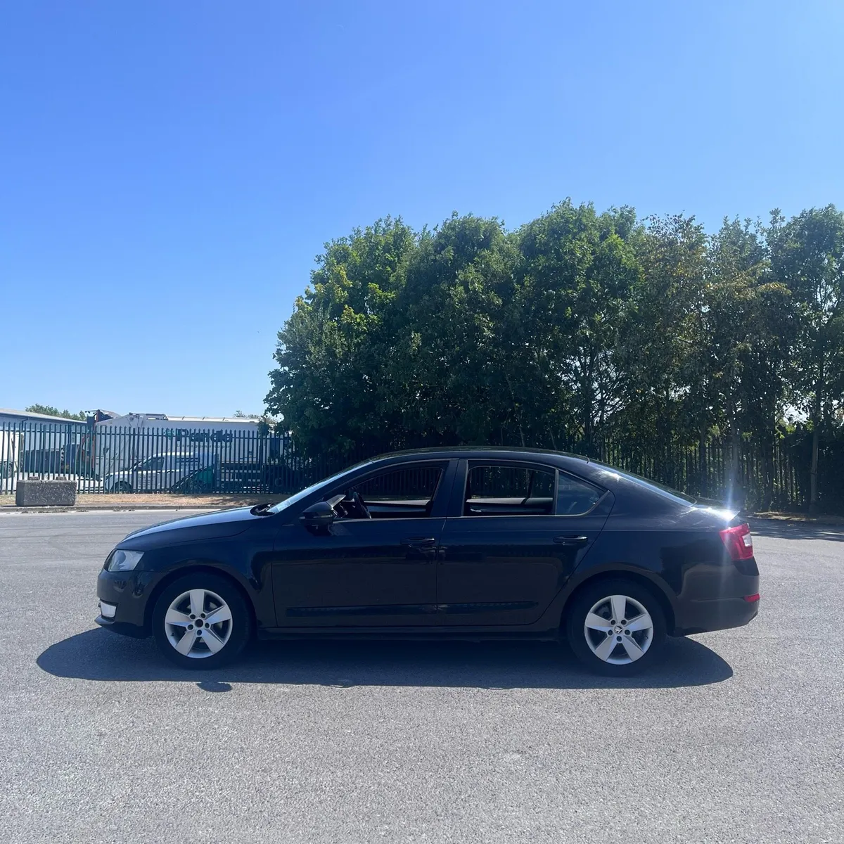 Skoda Octavia - Image 4