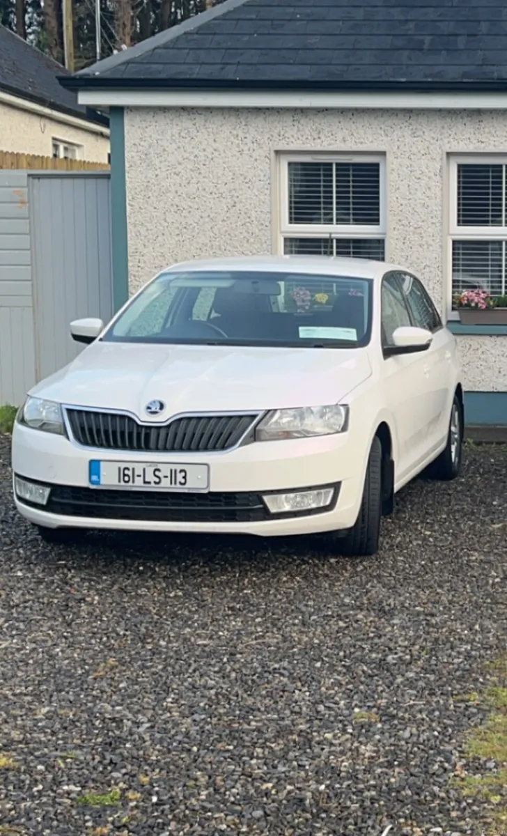1.2 Skoda Rapid Hatchback - Image 2
