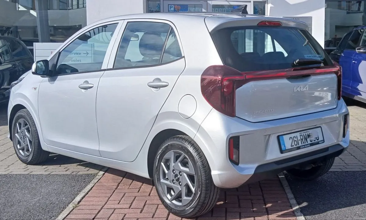 Kia Picanto 1.0 PE Petrol **AUTOMATIC, BLUETOOTH, - Image 4