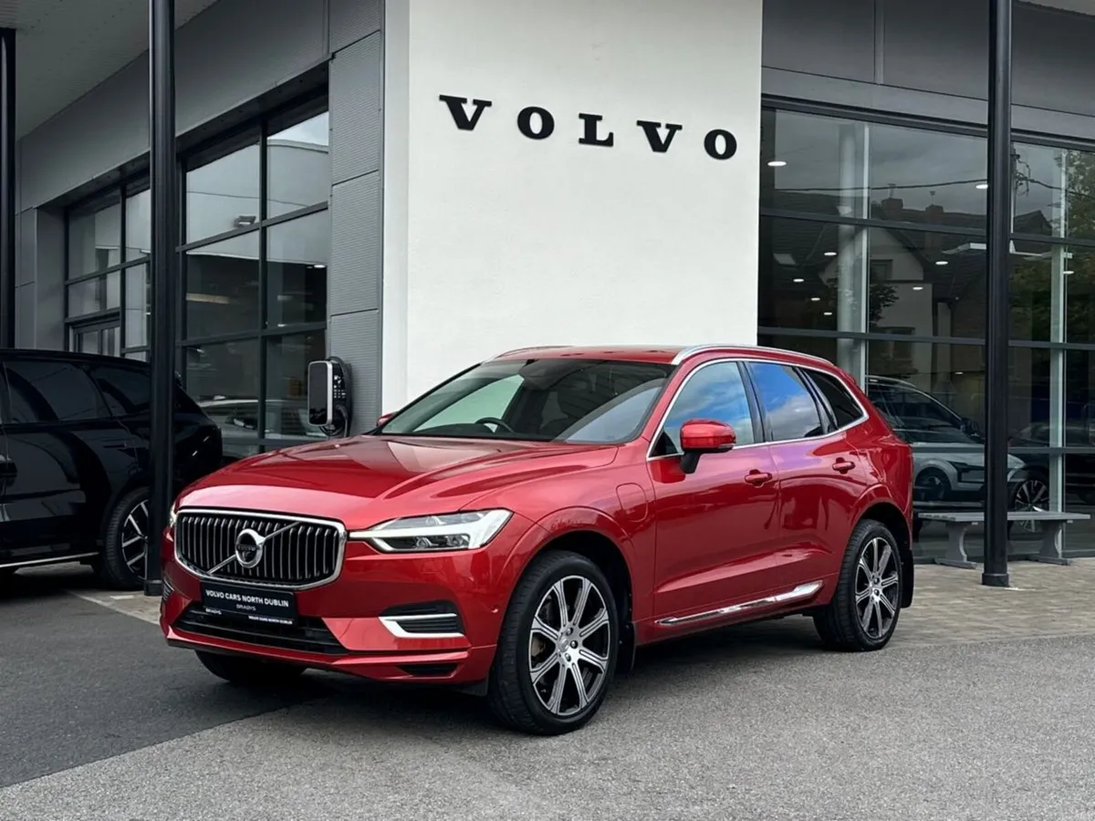 Volvo XC60 T8 (390hp) PHEV Inscription Pro Auto *P - Image 1