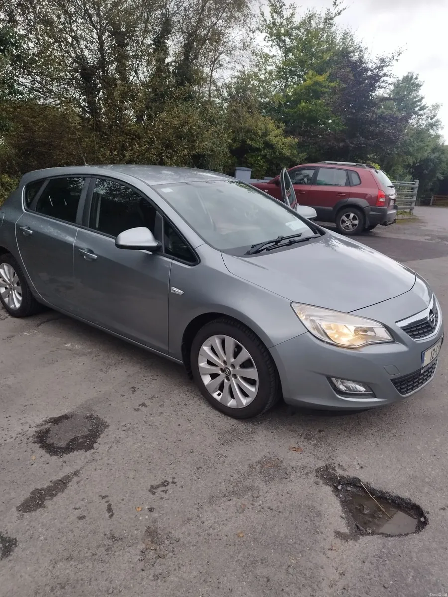 Opel Astra 2012 - Image 6