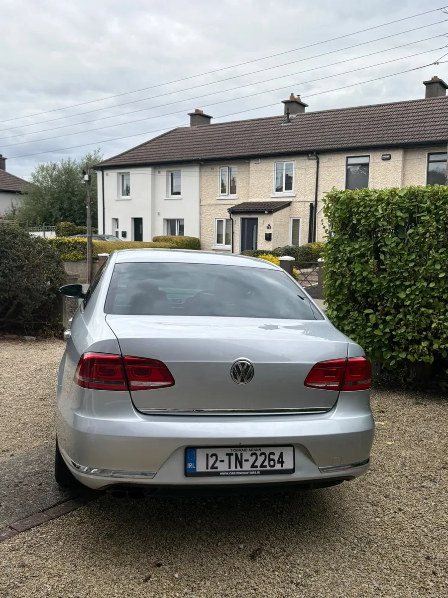 2012 Passat - Image 5