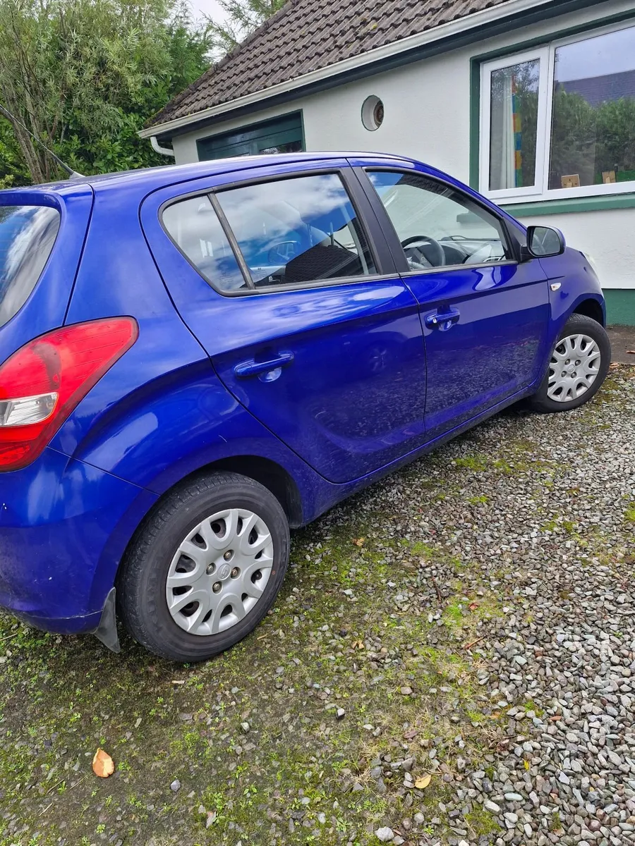 Hyundai i20 2011 - Image 5