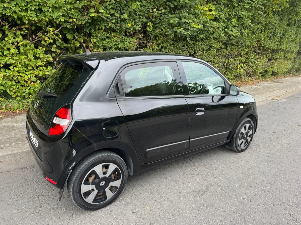 Renault Twingo (Aircon ) NCT 9/27 TAX 6/27 - Image 3