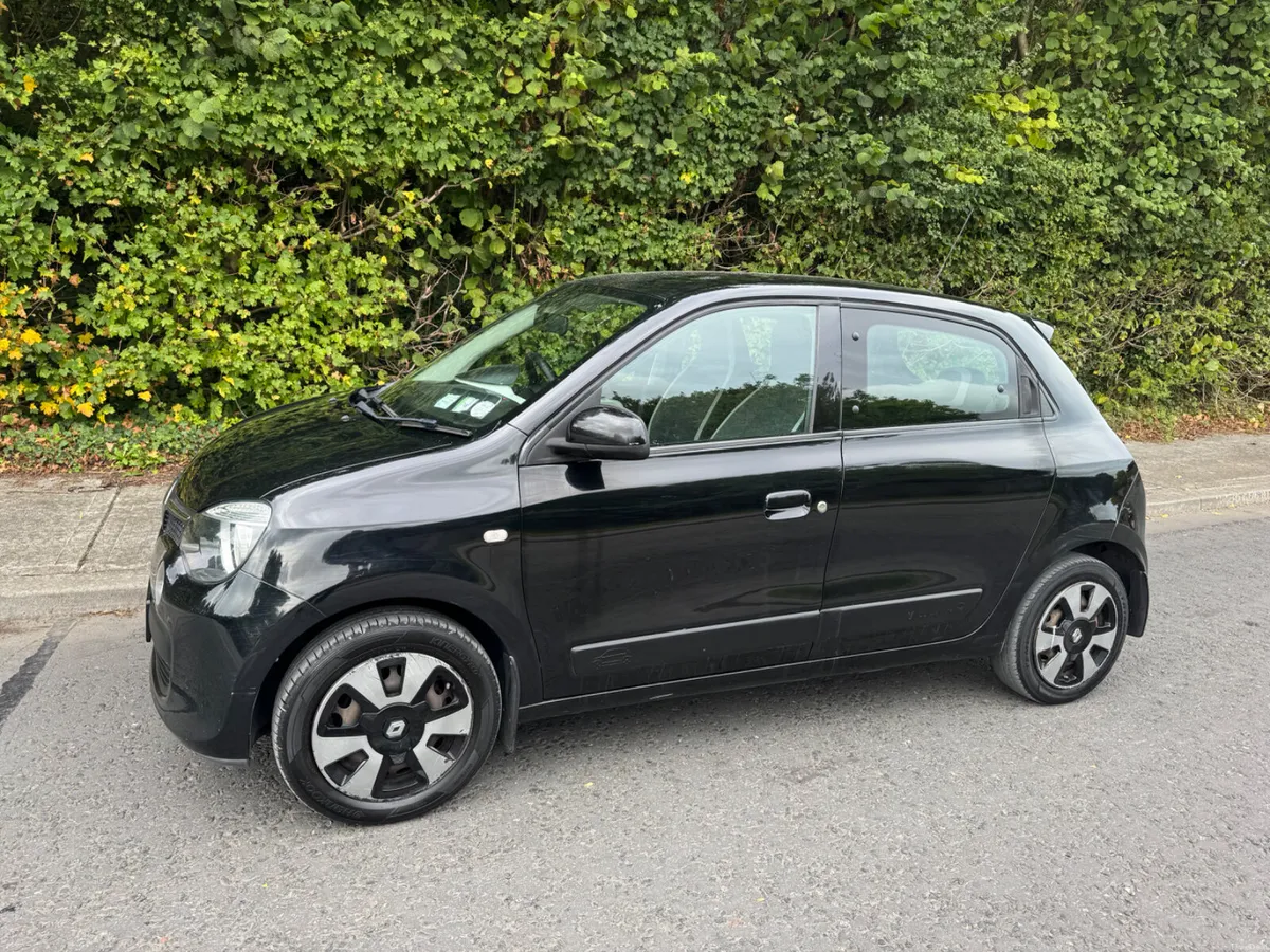 Renault Twingo (Aircon ) NCT 9/27 TAX 6/27 - Image 6