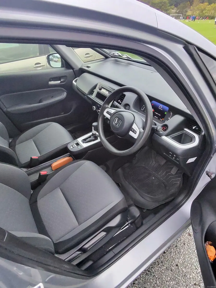 Honda Fit 2020 - Image 2
