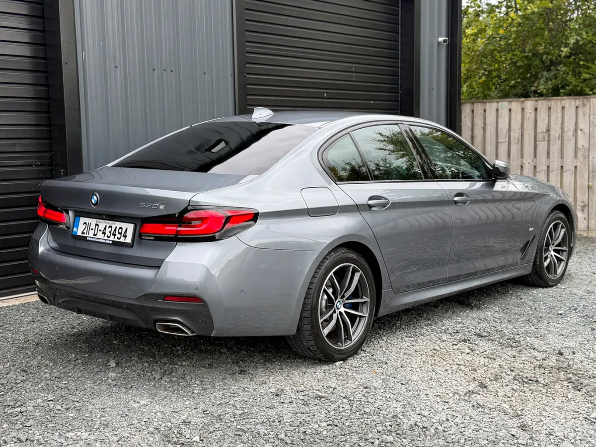 211 Bmw 530e M-Sport - Image 3