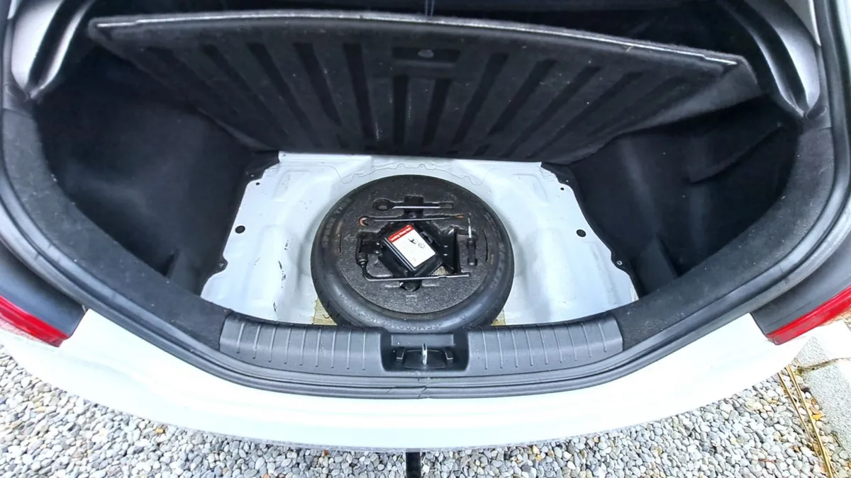 Kia Ceed 2012 - Image 6