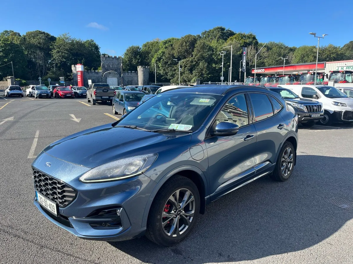 Ford Kuga ST 2.5 225ps 5dr immaculate - Image 2