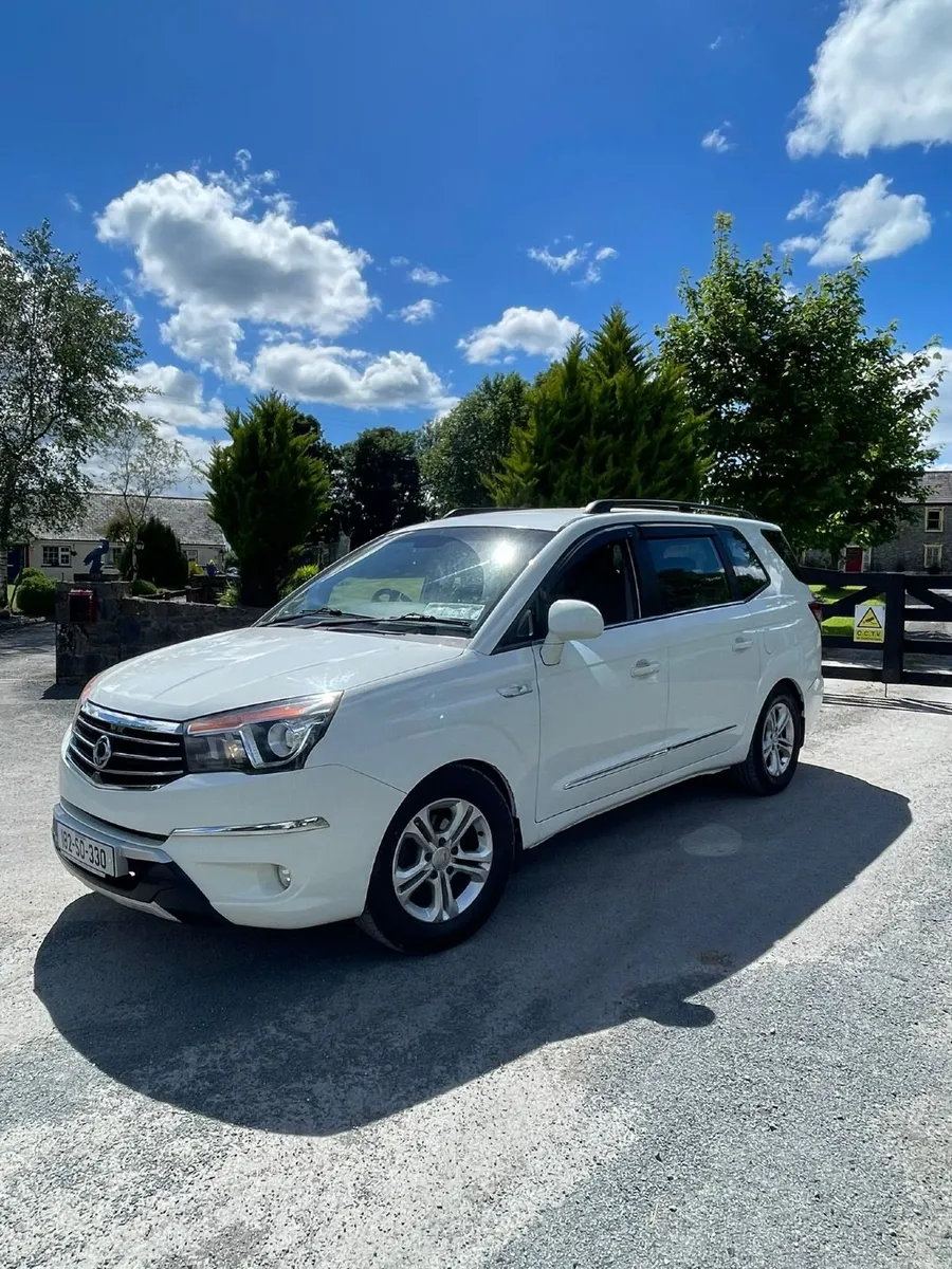 SsangYong Rodius 2018 - Image 1