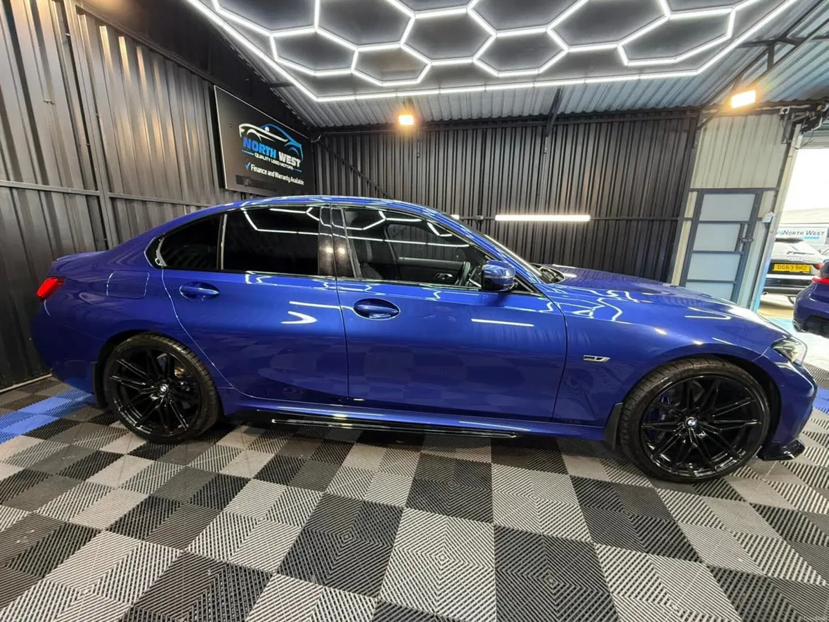 BMW 3-Series 2022 2.0 Msport Hybrid - Image 3