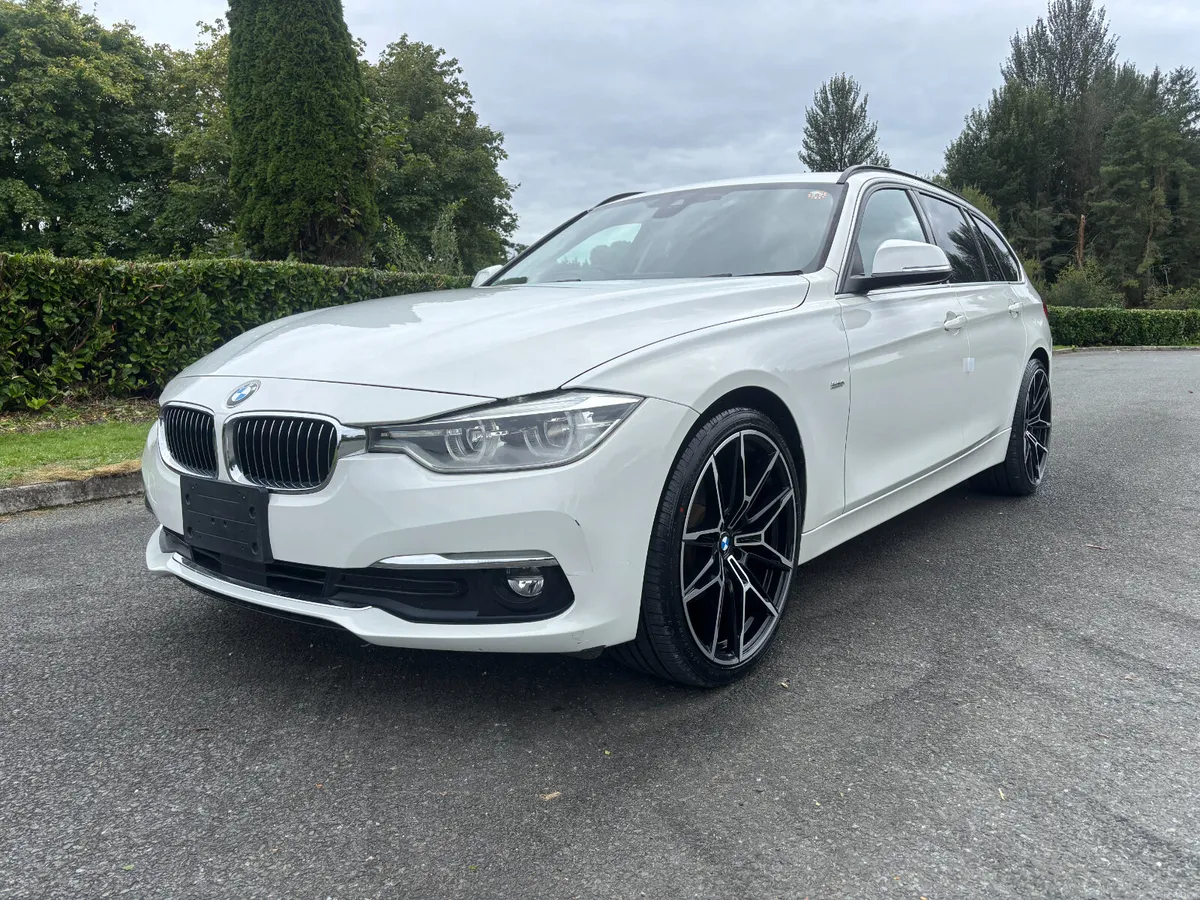 BMW 320i TOURING LUXURY AUTO 2017 - Image 3