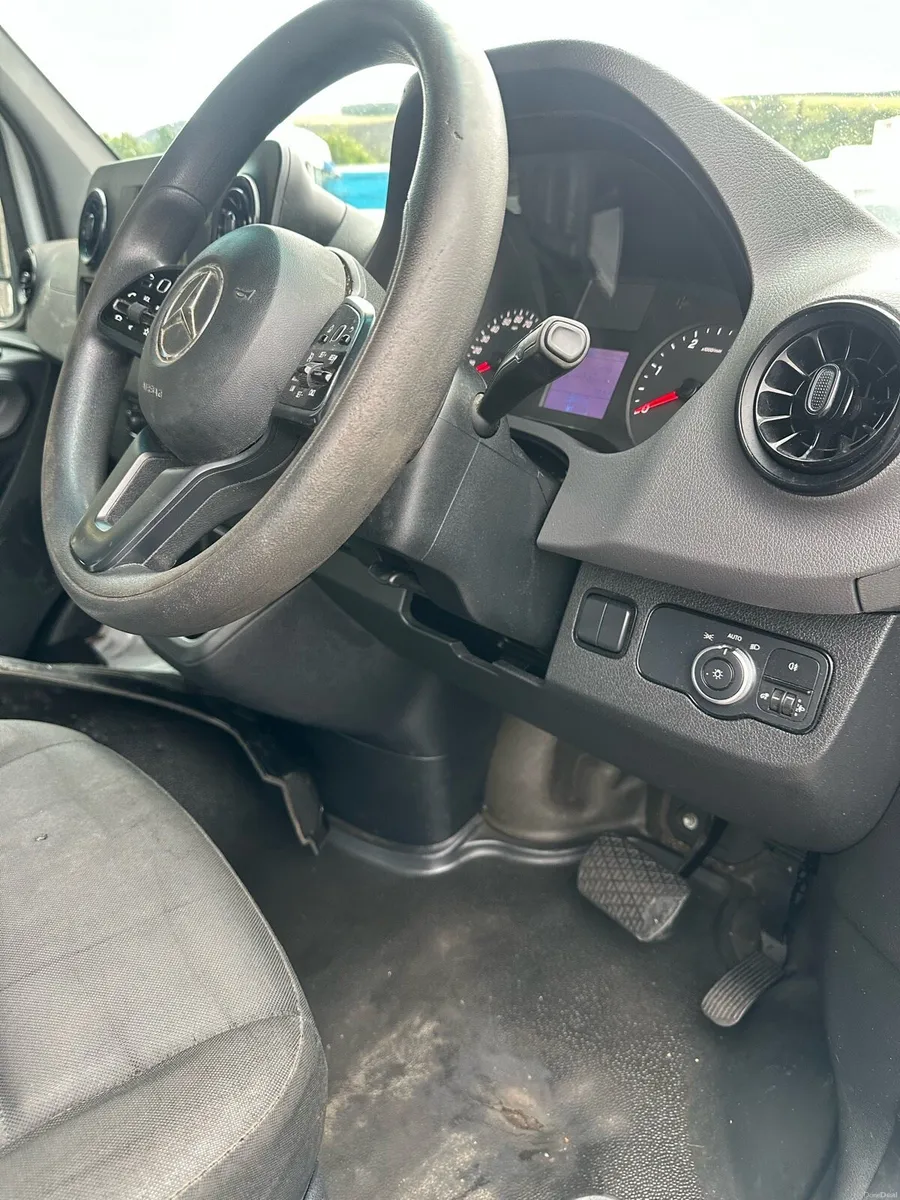 Mercedes sprinter - Image 6