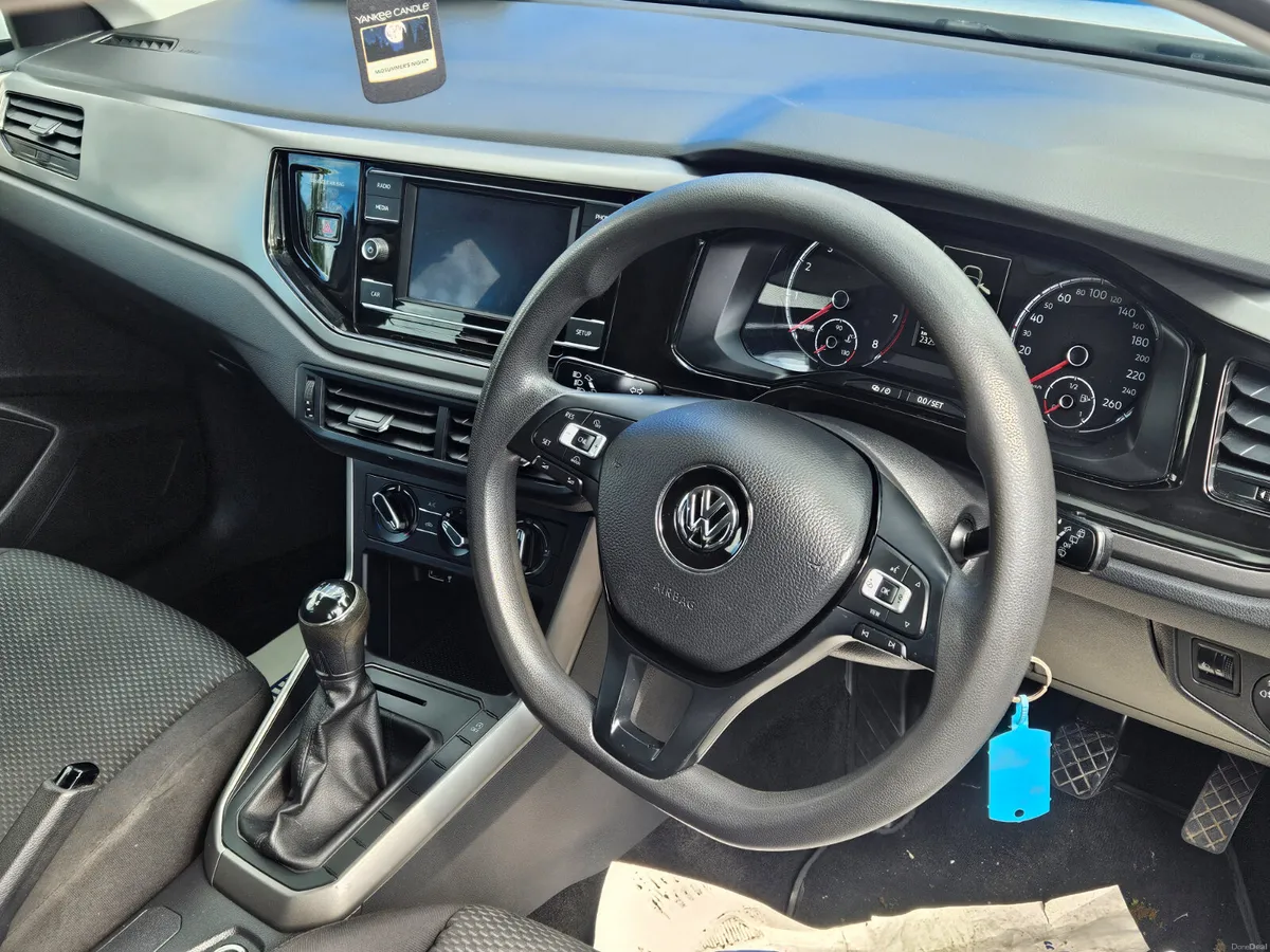 Volkswagen Polo 2018 - Image 6