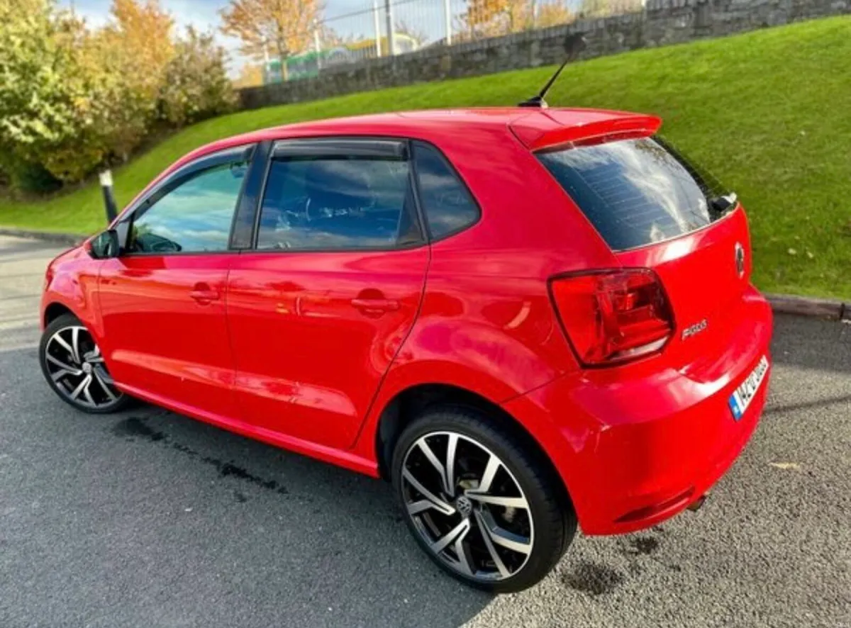 Polo Volkswagen - Image 5