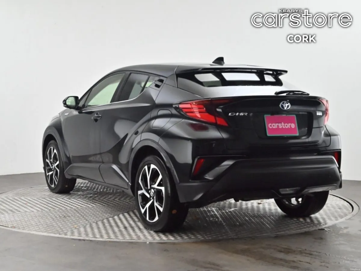 Toyota C-HR 1.8 HYBRID Auto - Image 3