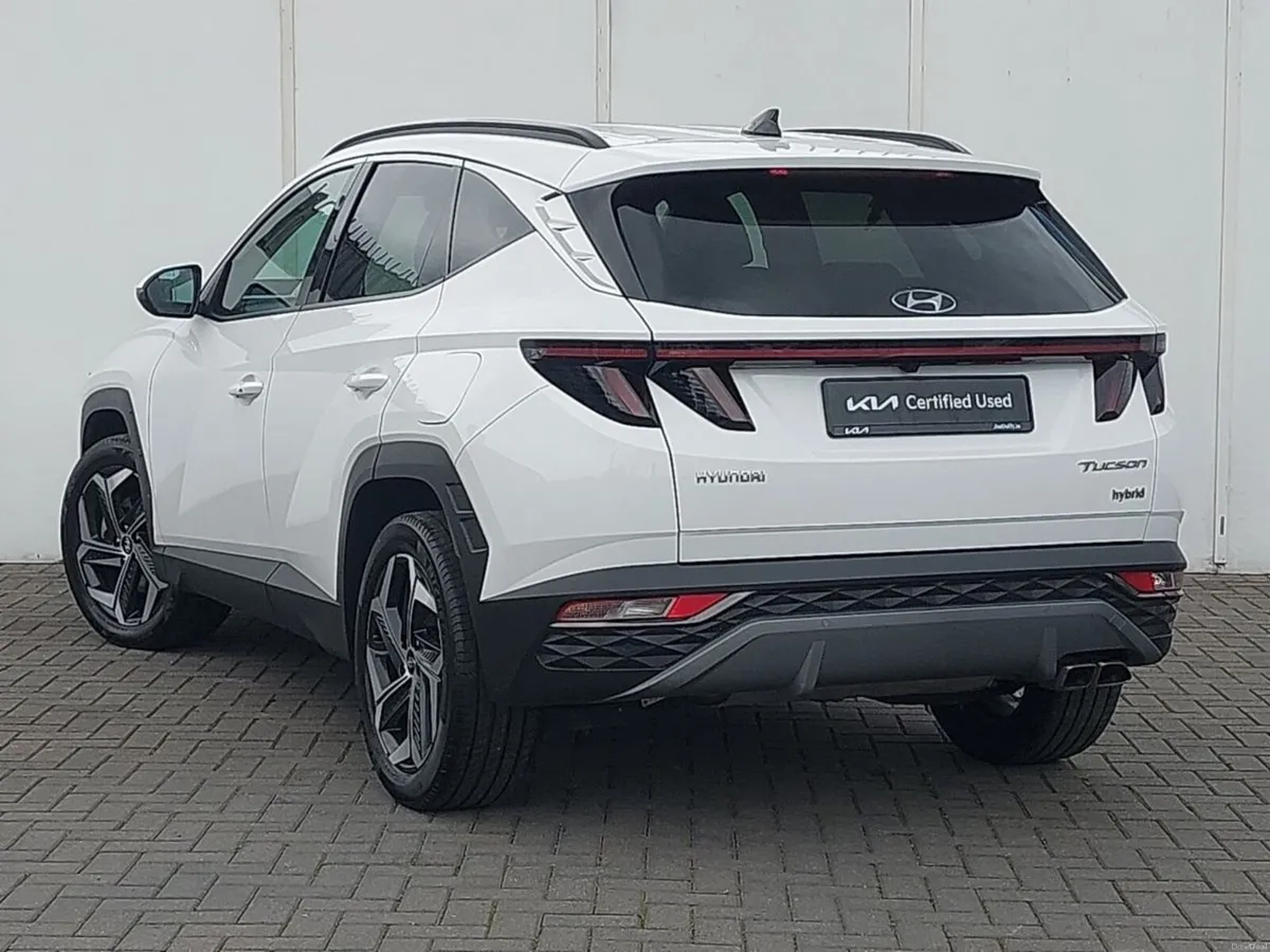 Hyundai Tucson 2WD Executive Plus HEV STG Auto - Image 2