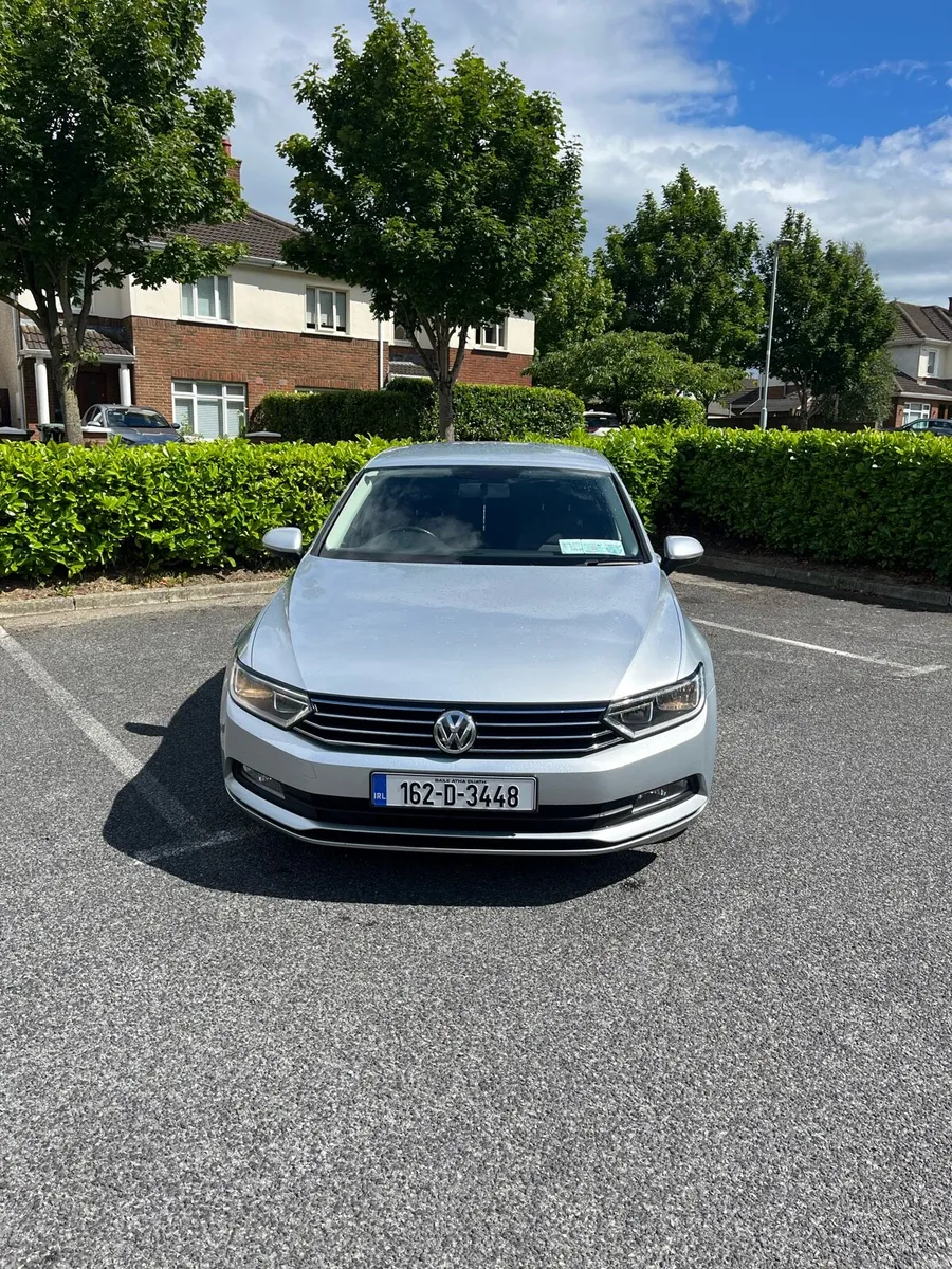 Volkswagen Passat - Image 3