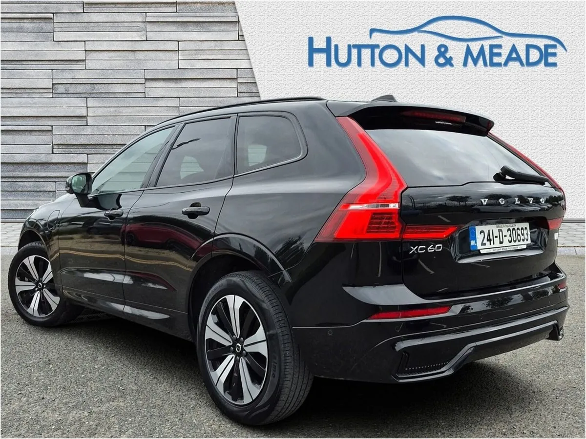 Volvo XC60 T6 Plus Dark PHEV 2.0 Petrol 5dr - Image 2