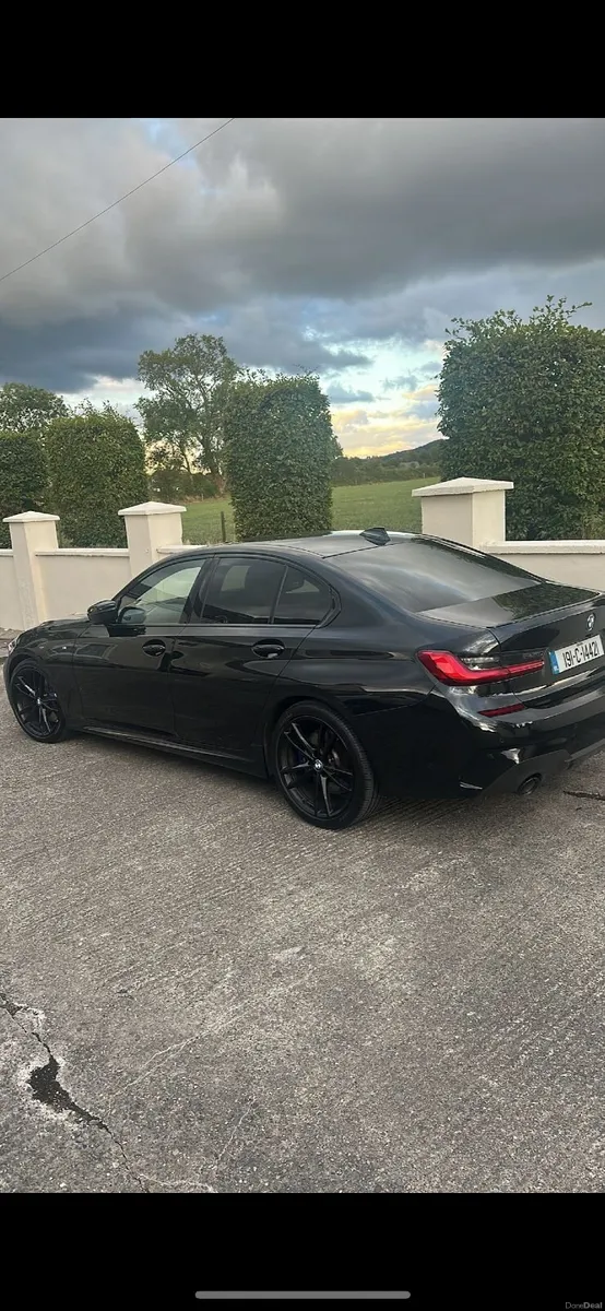 BMW 3-Series 320D M-Sport Pro - Image 2