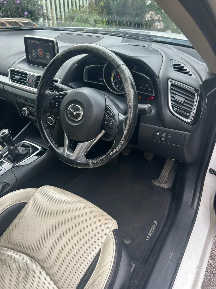 Mazda 3 - Image 5