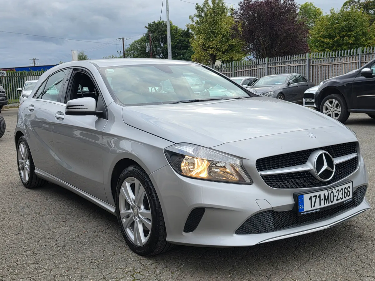 171 MERCEDES BENZ A200d *AUTO*MINT* - Image 3