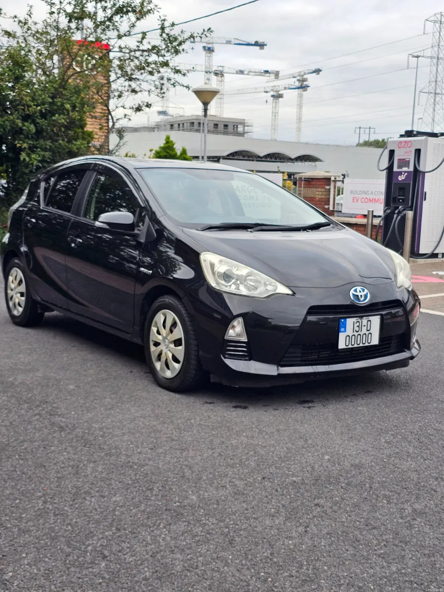 Toyota Aqua 2013 Automatic - Image 6