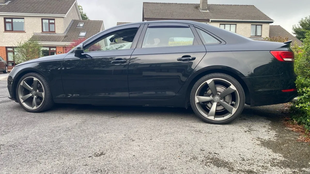 Audi A4 Ultra TDI 2.0L - Image 3