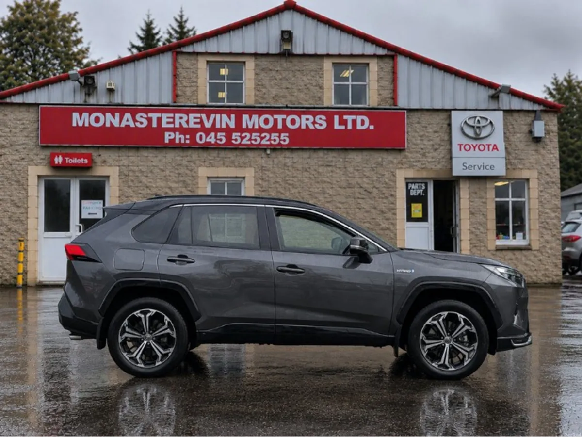 Toyota RAV4 *ORIGINAL IRISH CAR*   RAV4 PLUG-IN HY - Image 2