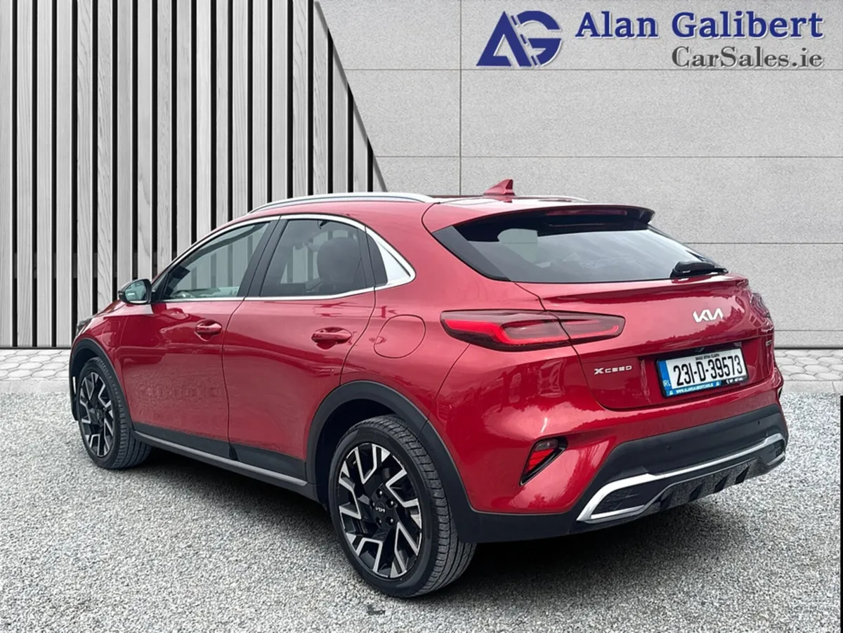 Kia XCeed PE PHEV REVERSE CAMERA AUTO - Image 2